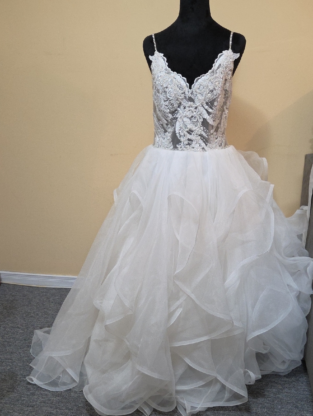 Off-White Lace Bodice Ball Gown Wedding Dress